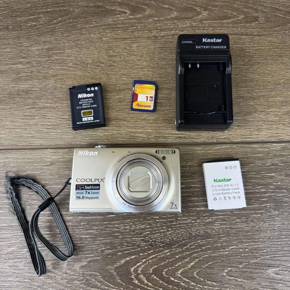 Nikon COOLPIX S6100 16MP Digital Camera Silver w/ 2 Batteries, Charger, SD Card